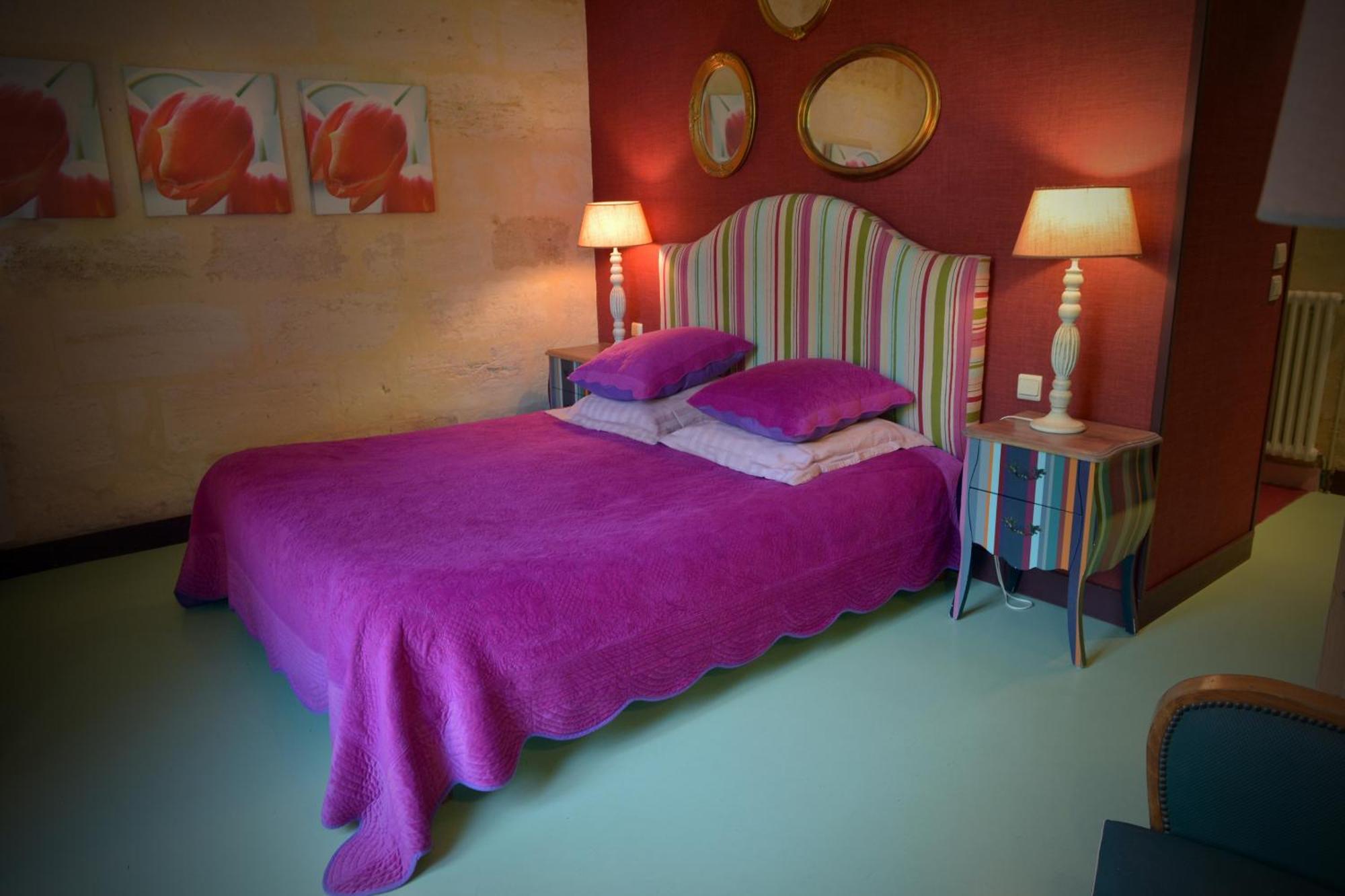 Petit Garros Hotel Fronsac  ภายนอก รูปภาพ