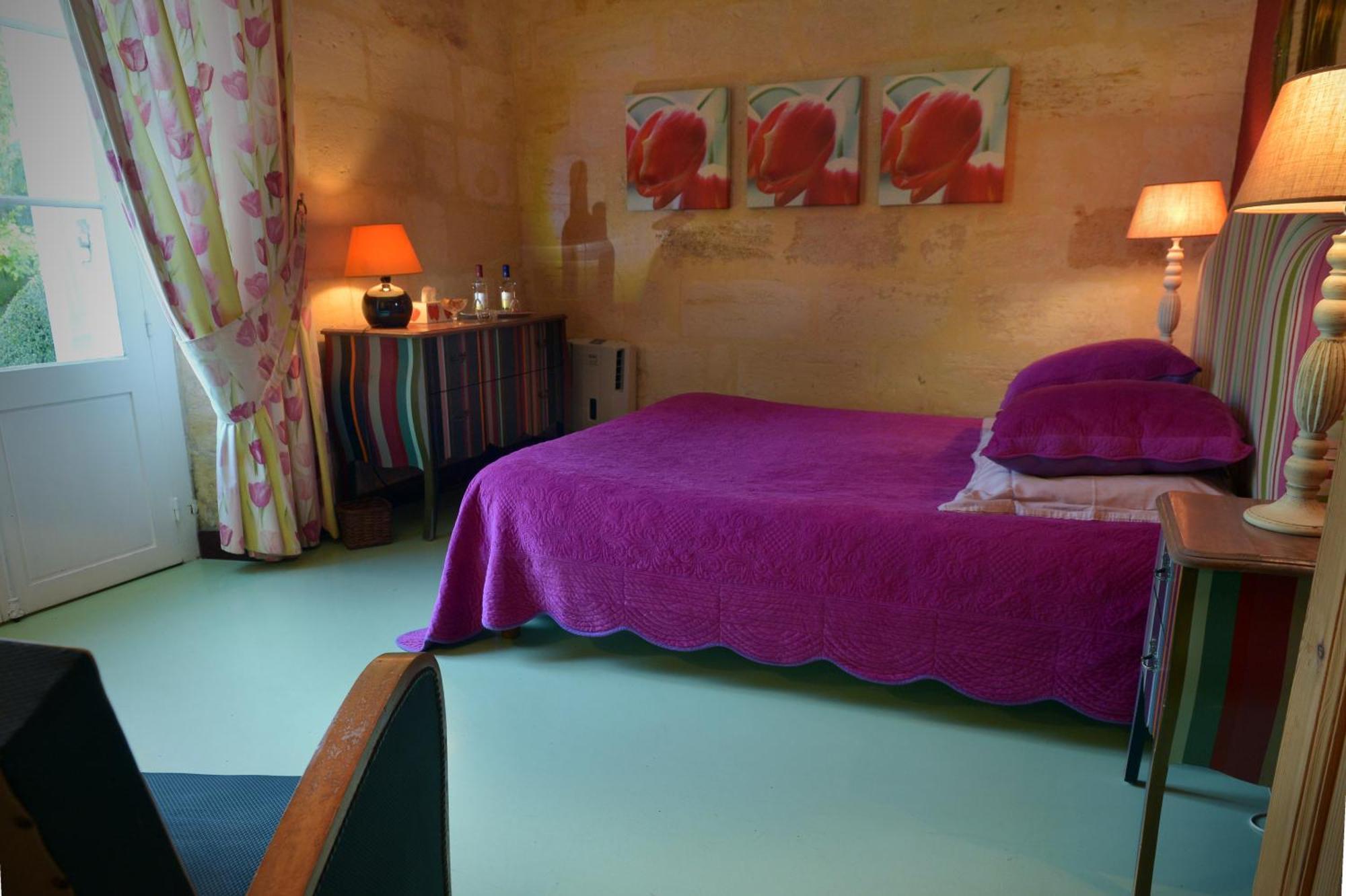Petit Garros Hotel Fronsac  ภายนอก รูปภาพ